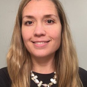 Meet your Posher, Hilary